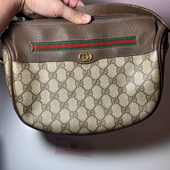 Crossbody - Picture 9 of 16